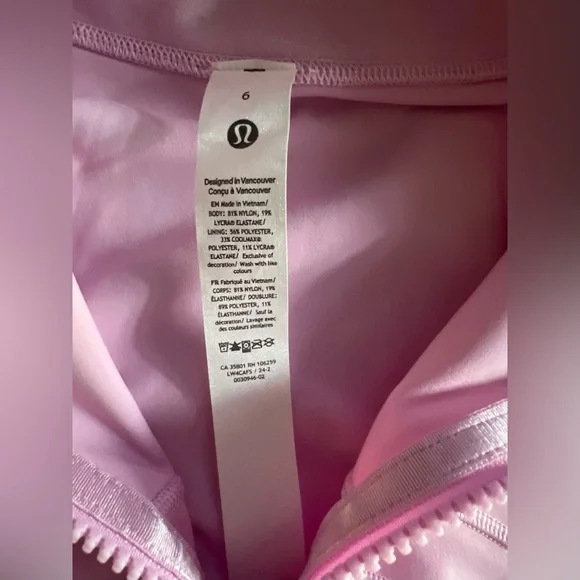 NWT Define Jacket, Vitapink - Picture 5 of 7